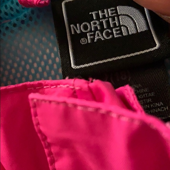 North Face rain jacket - Picture 8 of 9